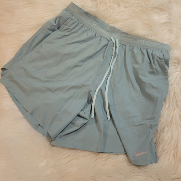 Nike Stride men's 7" 2-in-1 Running Shorts - Mineral Green - Picture 6 of 13